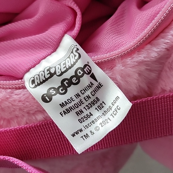 Backpack - Picture 4 of 4